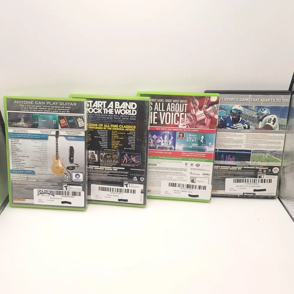 Xbox 360 Lot of 25 Games Skyrim Mass Effect Titanfall Splintercell Battlefield